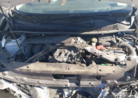 2017 Nissan Sentra Sr z USA, uszkodzony, nr VIN 3N1AB7AP6HY231315